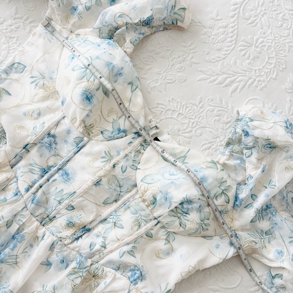 NWOT Lulus Decadent Charisma Ivory Floral Embroidered Bustier Mini Dress XLarge - Picture 7 of 8